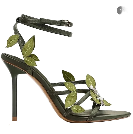 Leafy Stilettos đ