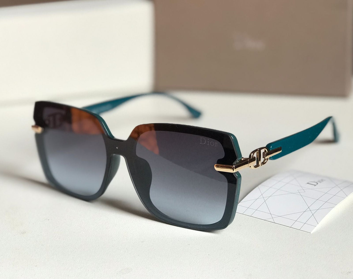 CD Sunglass.