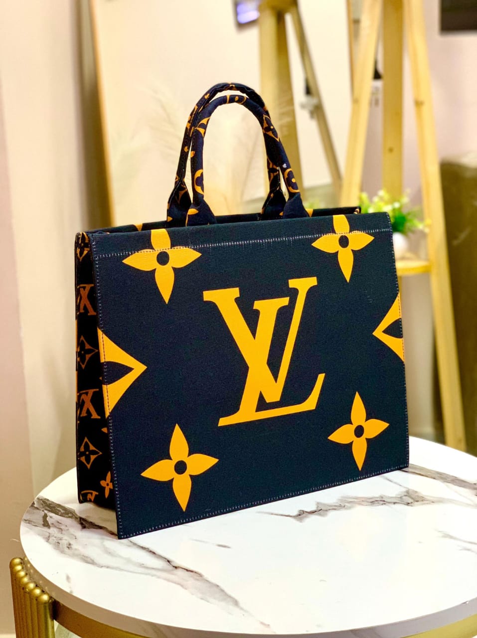 EL 101 Tote