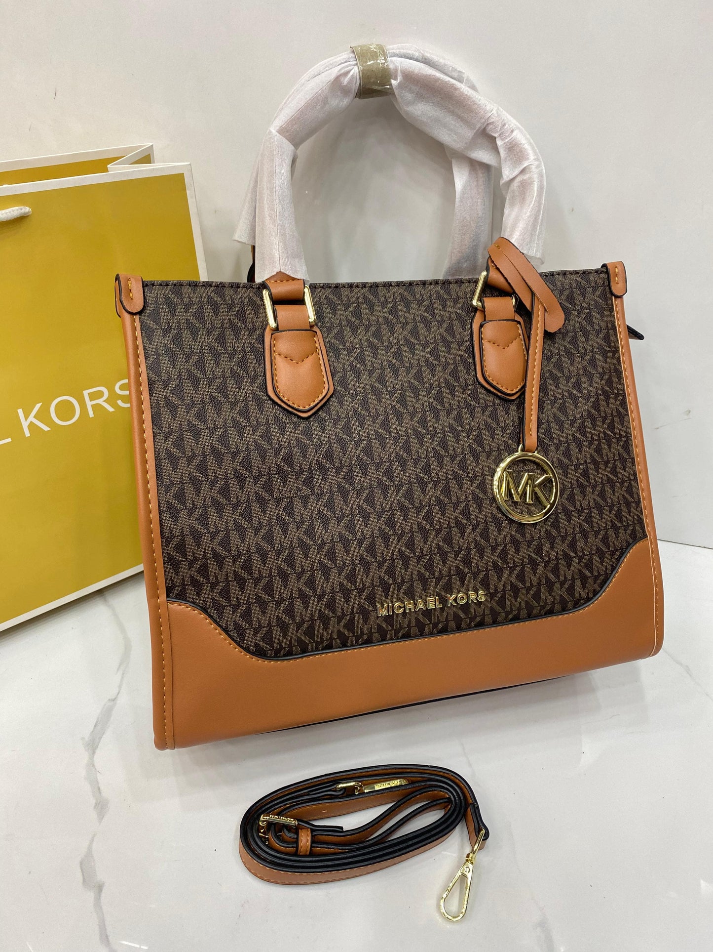 M'K' Classic Handbag
