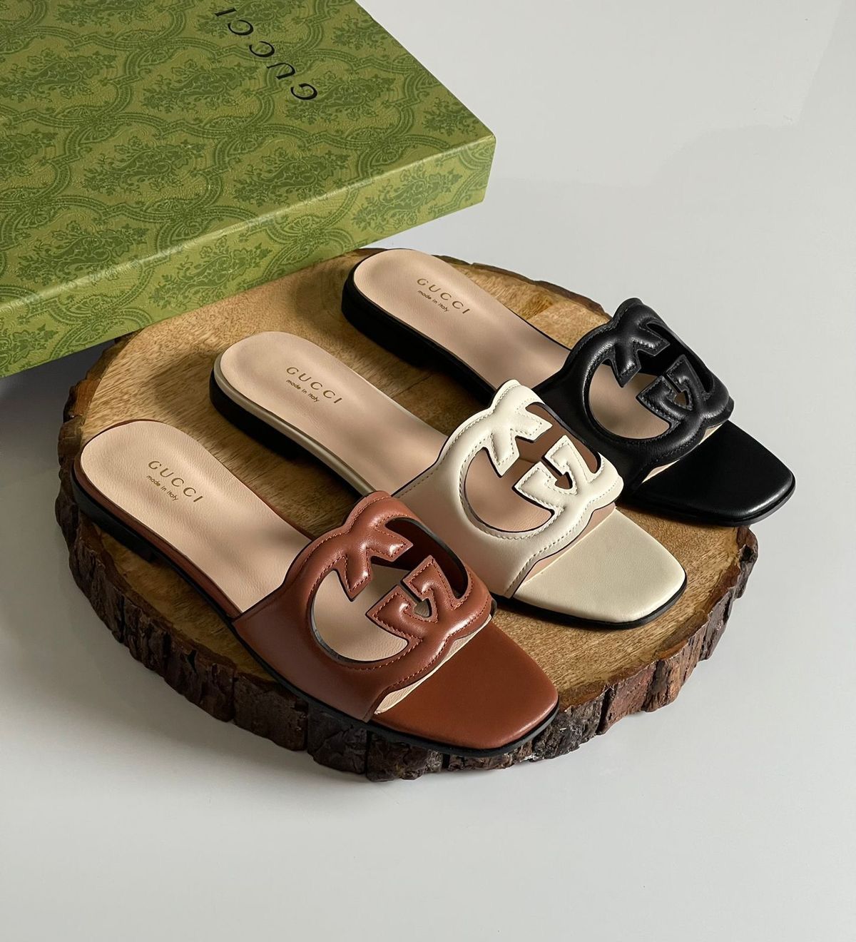 Elle G-Cuts Flats EL047