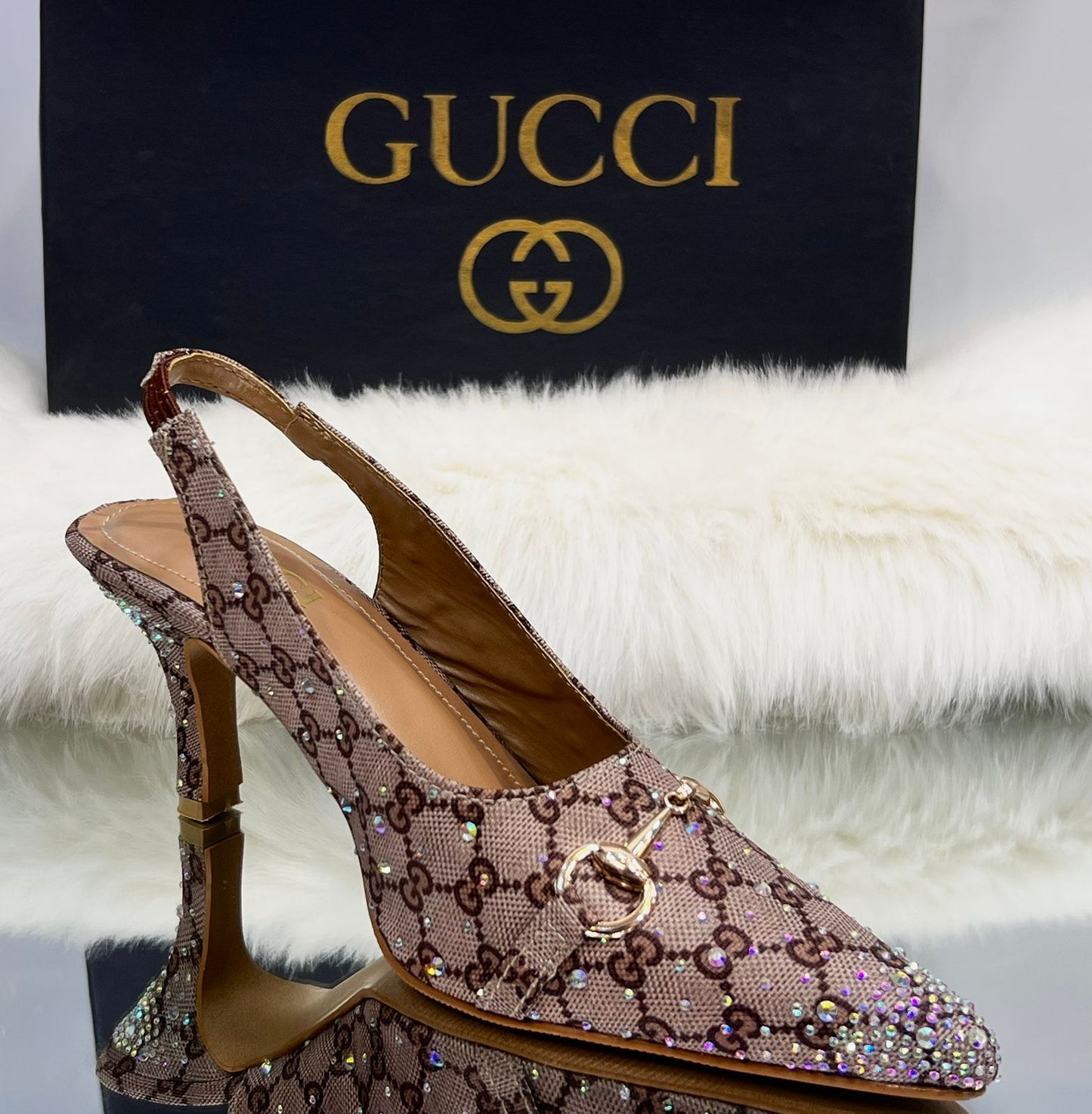 GÇ Stone Heels