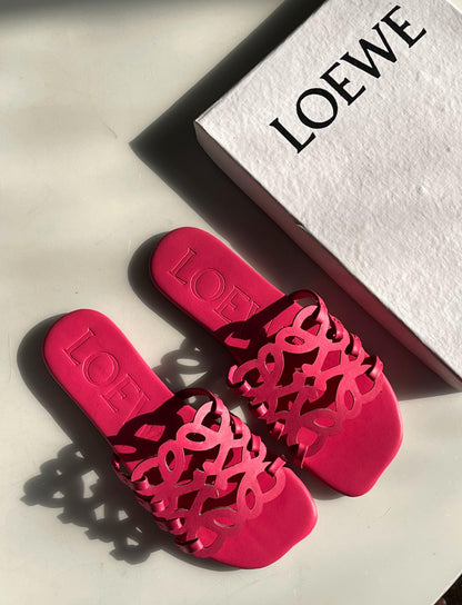 LŒWE SLIPPERS