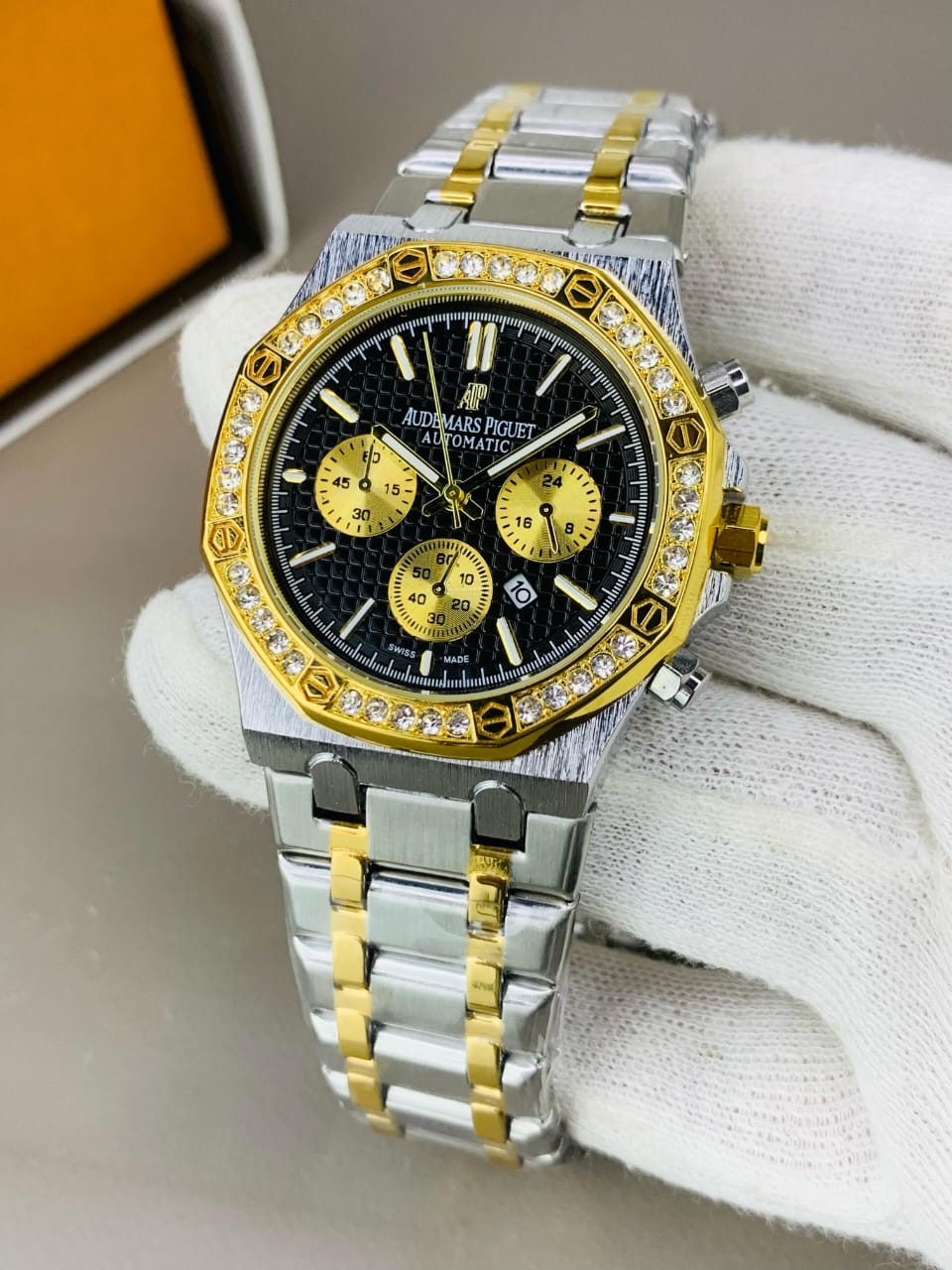 AP DIAMONDS BAZEL