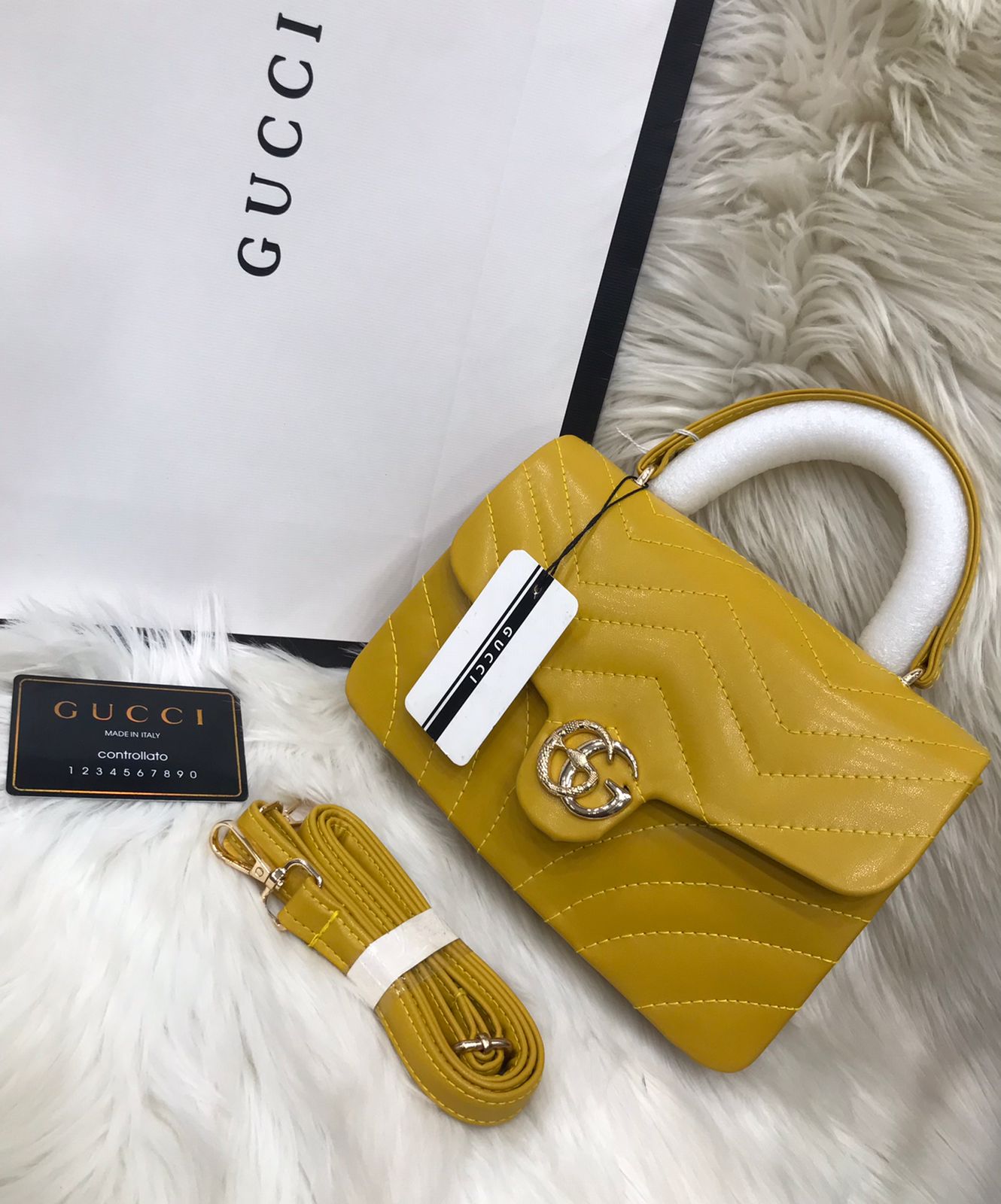 Gucci Timeless Classic