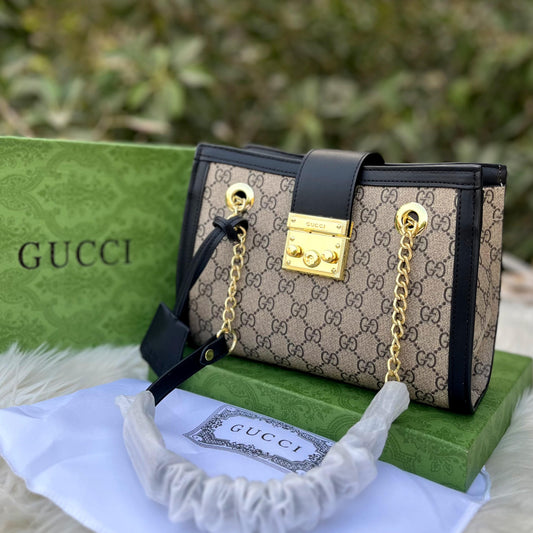 G C Padlock