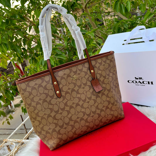 Signature City Zip Tote