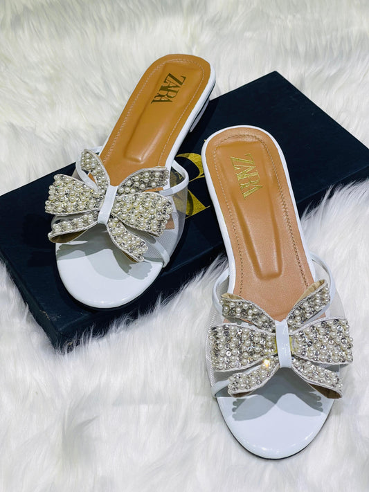 Zárá Embroidered Bow Flats EL019