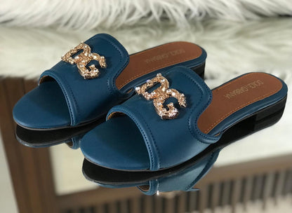 D&G Flats EL052