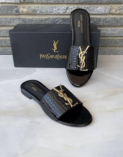 Y$L Crocodile Flats EL034