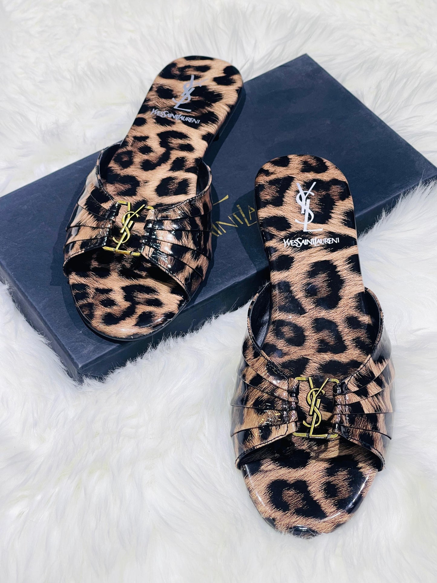 Y$L Luxe Flats EL021
