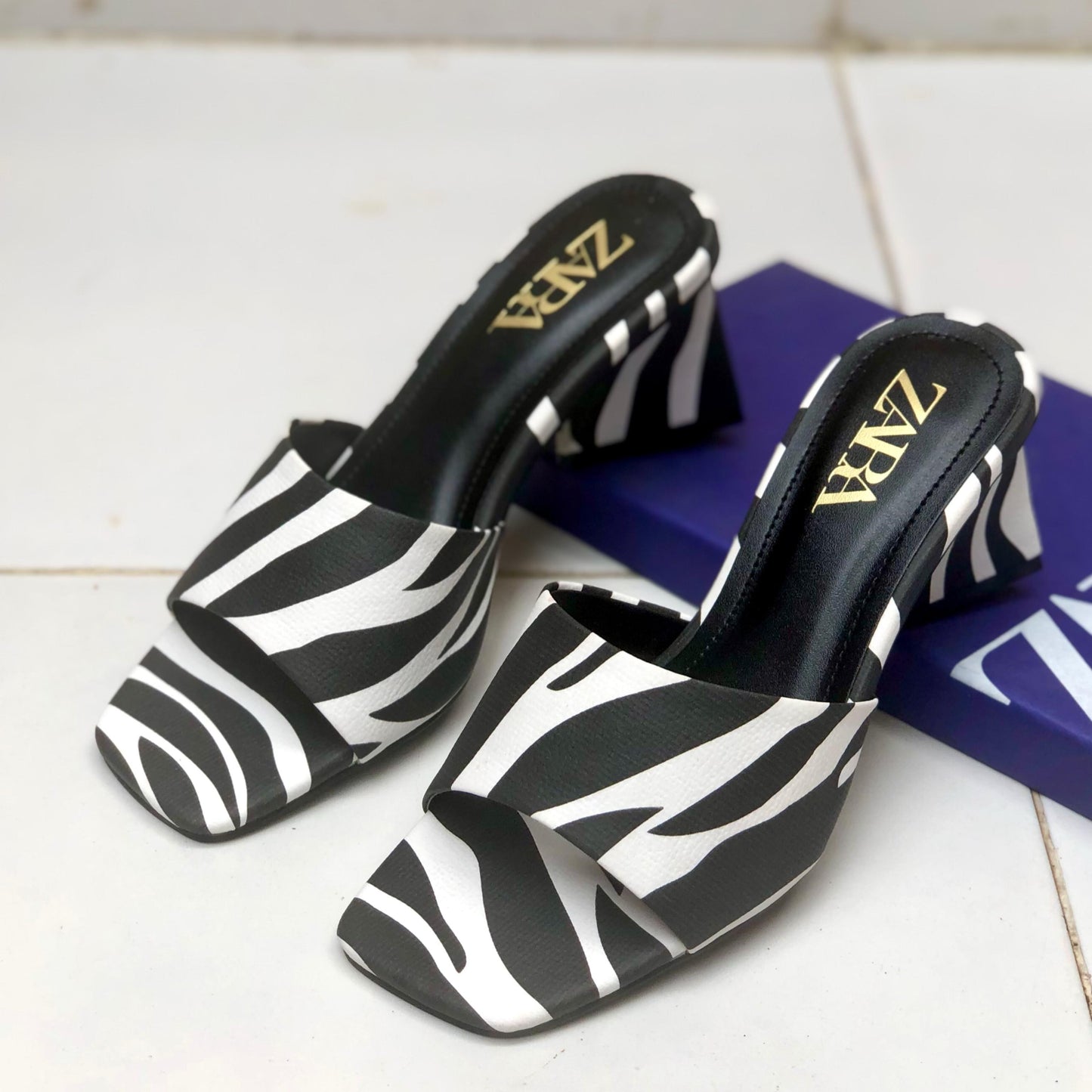Zara Stripe
