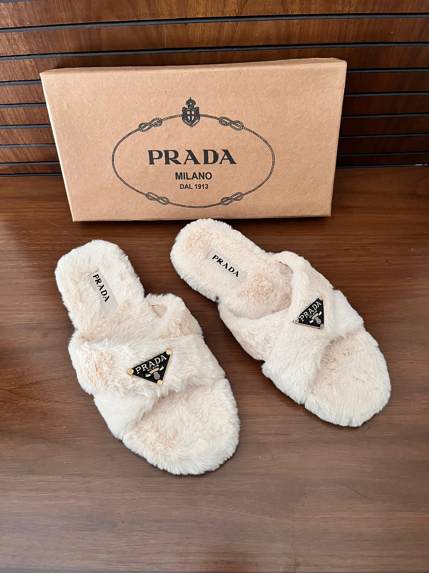Prádà Fur Slides EL054