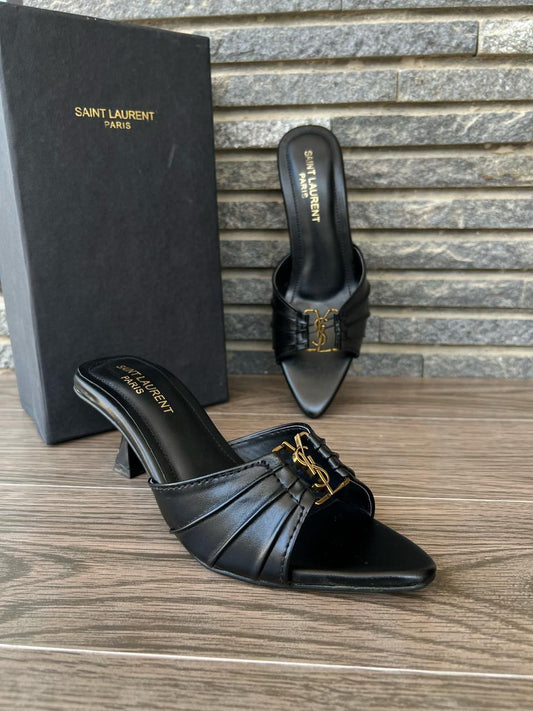 The Babylone Mules