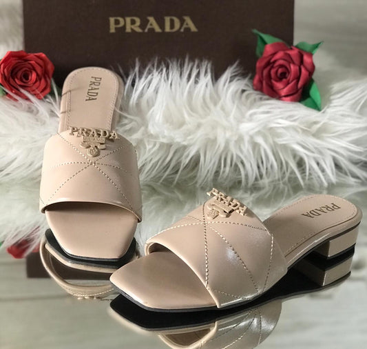 Prádá Flats EL048