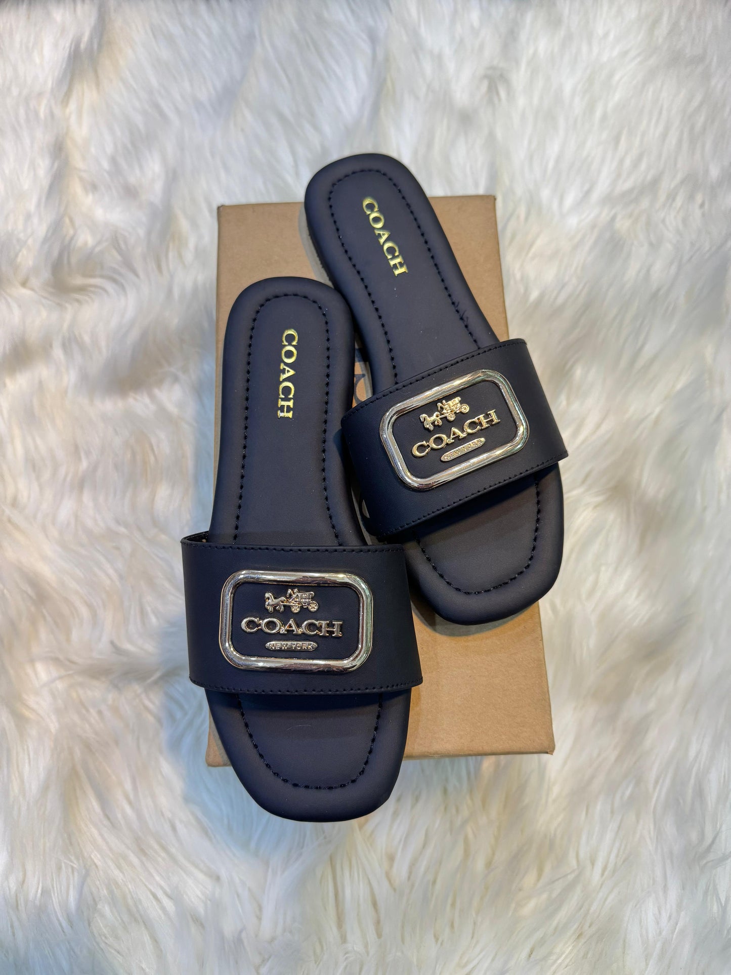 Çóách Flats EL058